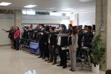 Miembrxs del consejo protestando