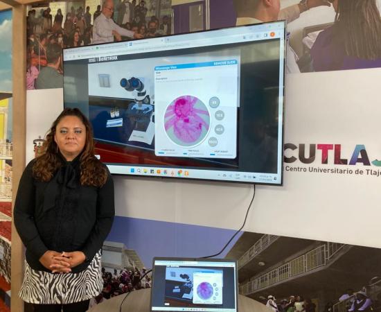 Miembros del CUTLAJO presentando en el Innova Forum